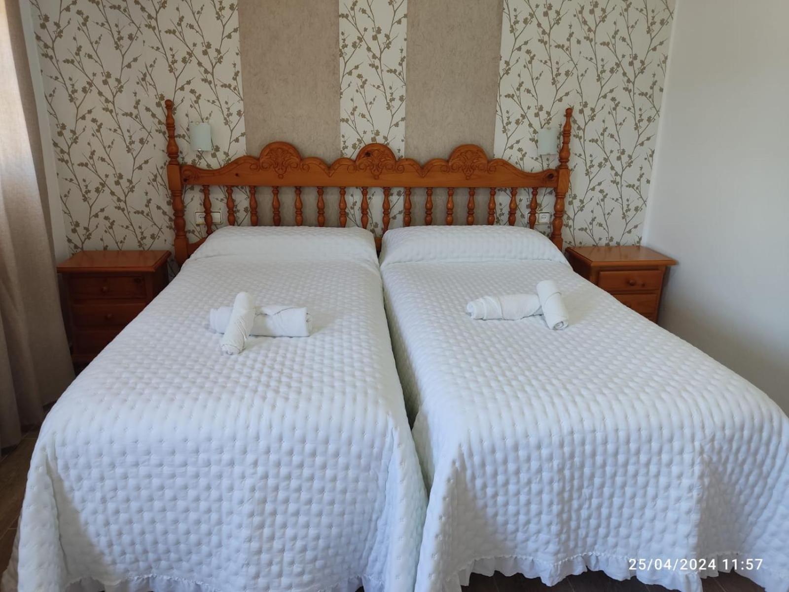 Hostal Quinto Pino Чипиона Экстерьер фото