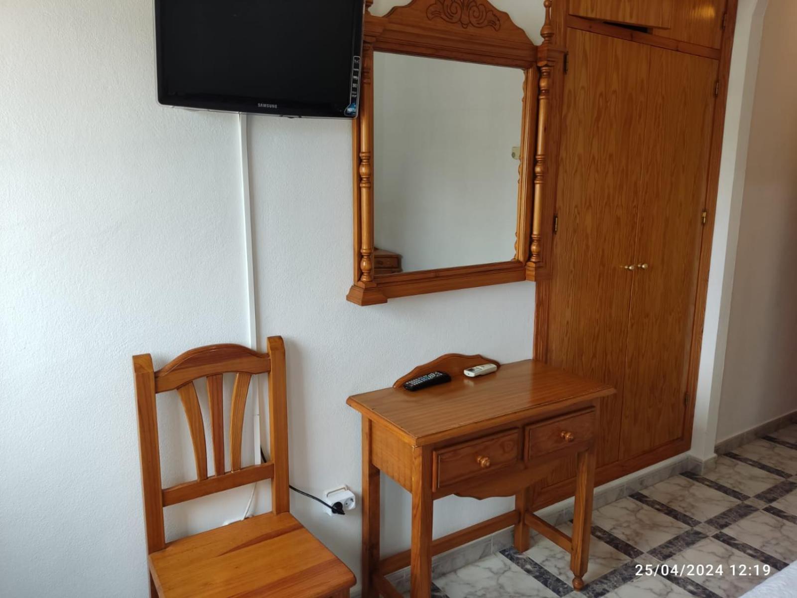 Hostal Quinto Pino Чипиона Экстерьер фото