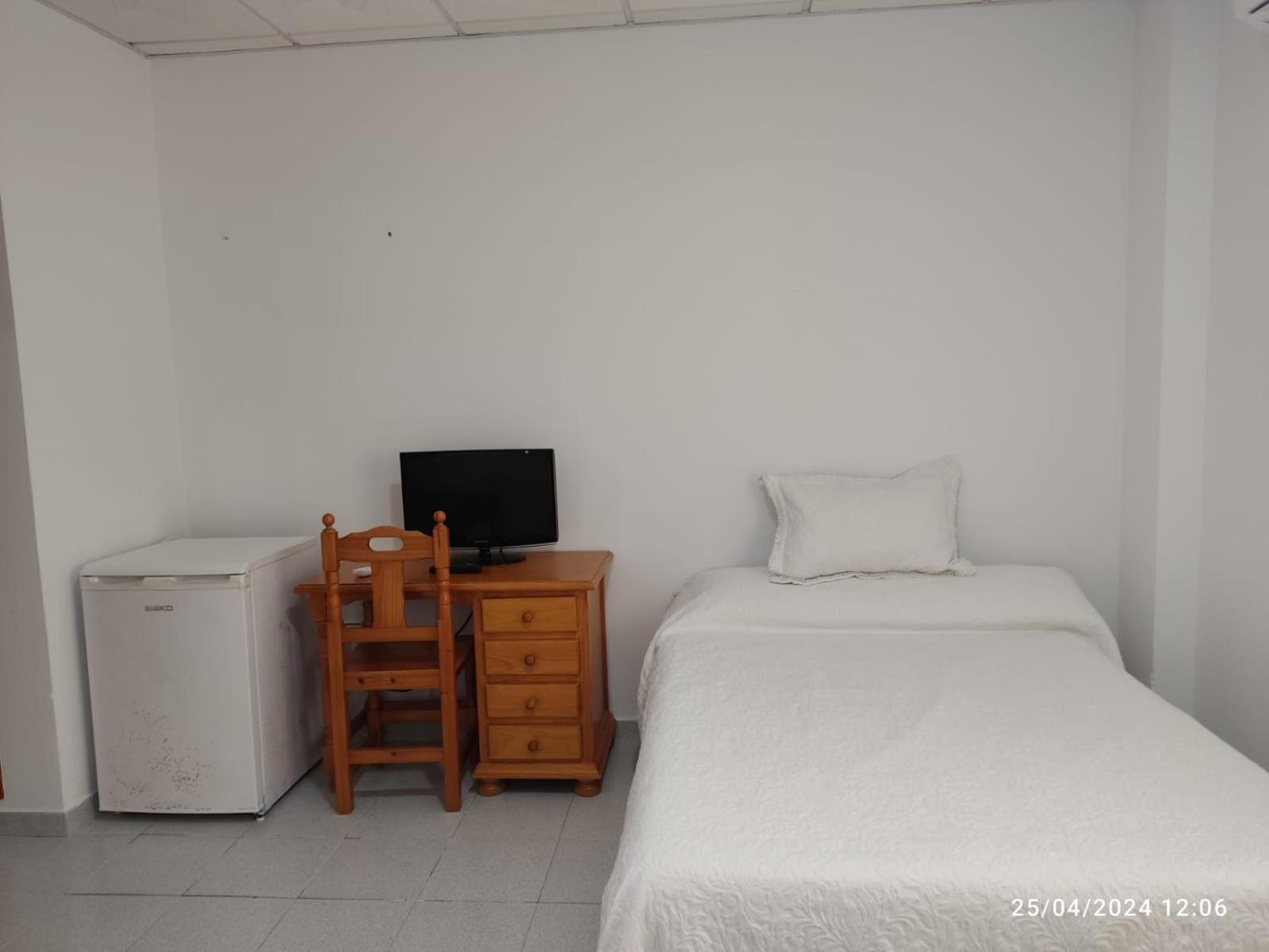 Hostal Quinto Pino Чипиона Экстерьер фото